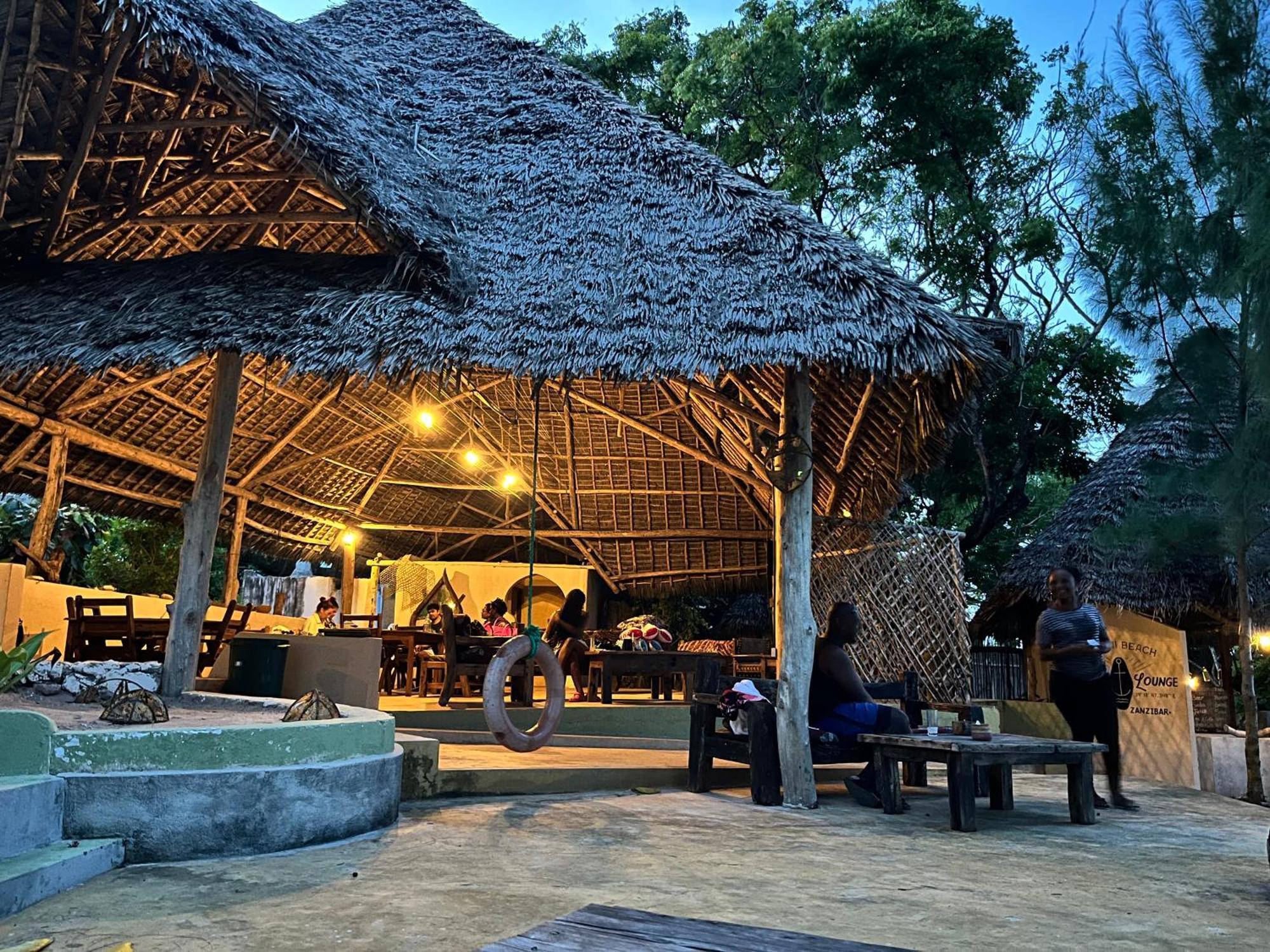 Sazani Beach Lodge And Tidal Lounge Nungwi Exterior photo
