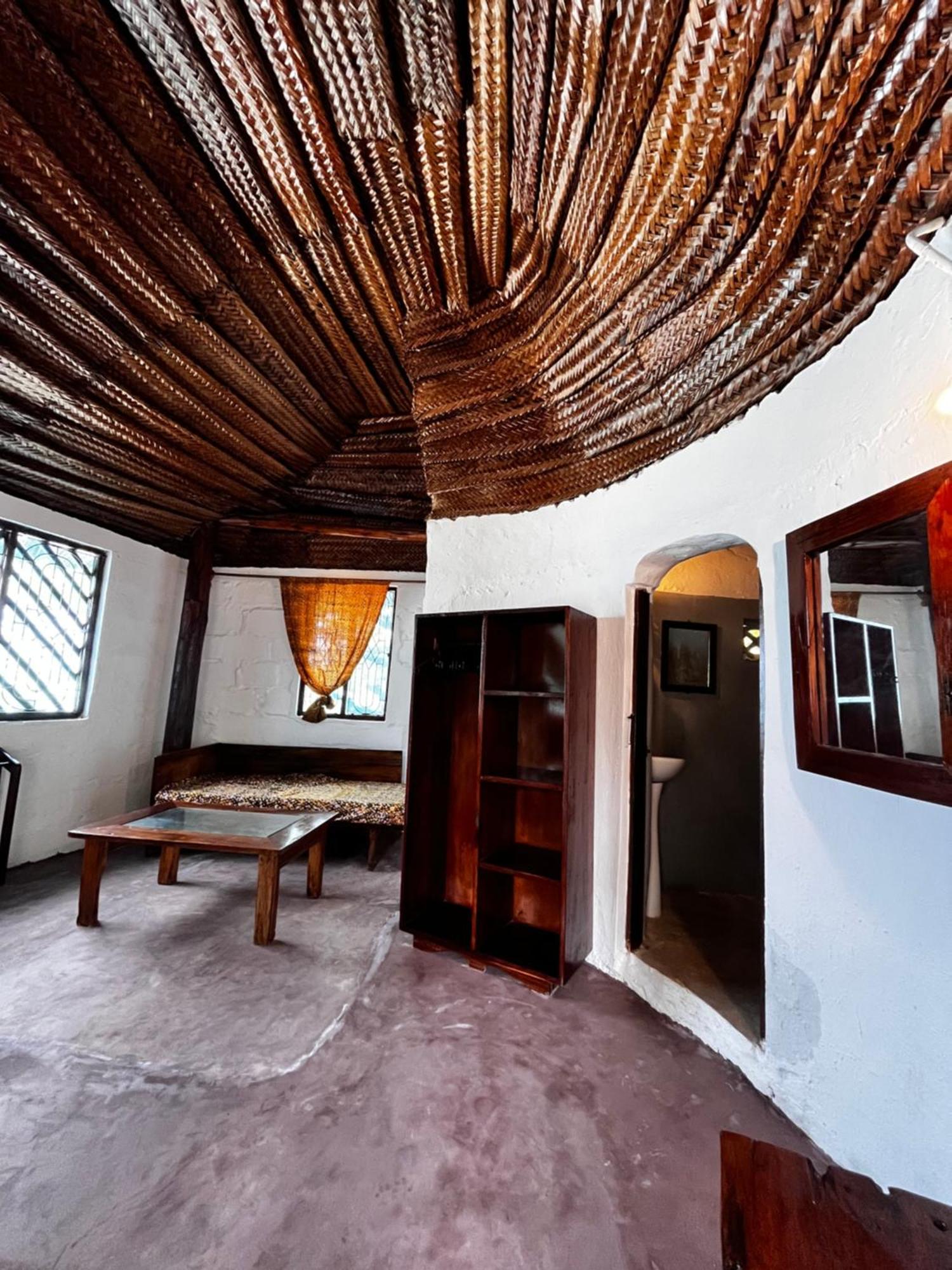 Sazani Beach Lodge And Tidal Lounge Nungwi Exterior photo